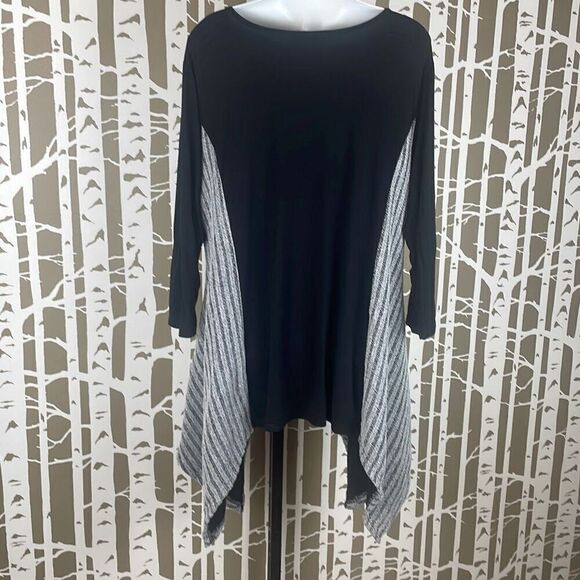 Indigo Soul 2XL Shark Bite Hem Tunic Top - Picture 3 of 5